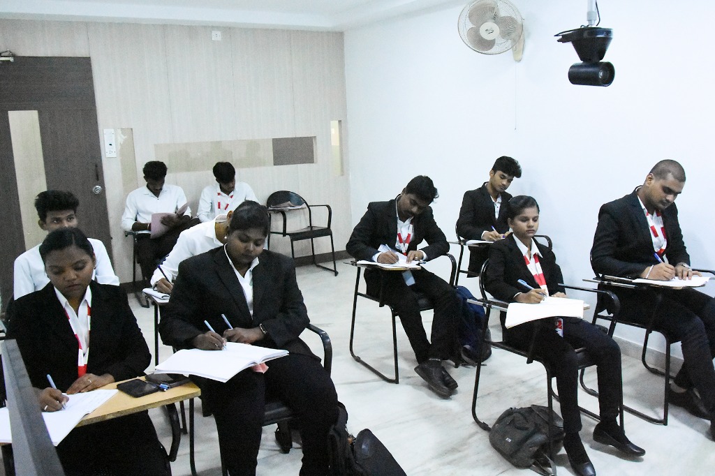 Students participating in interactive study sessions at Fly Air Aviation Academy